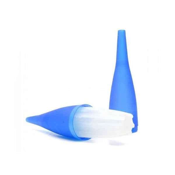 Blue shisha mouth tip cooler with silicon casing and visible cooling sticks